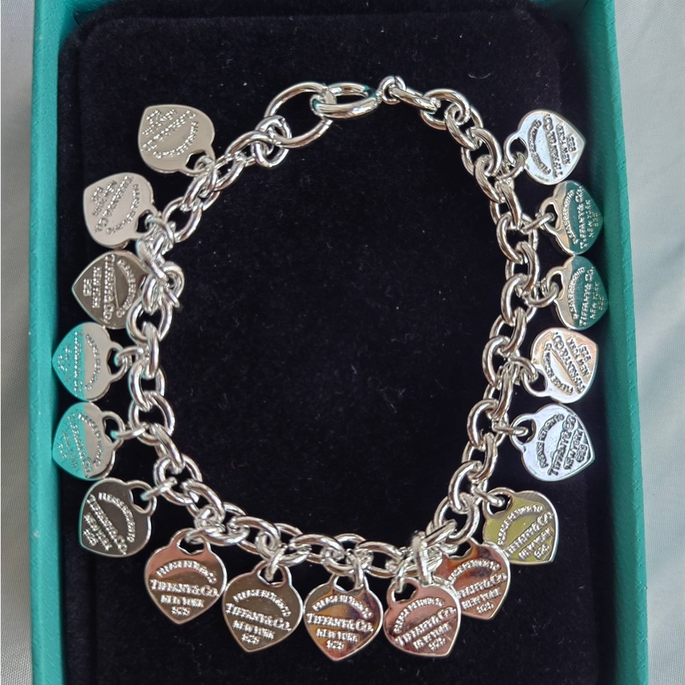 Elegant Silver Heart Charm Bracelet